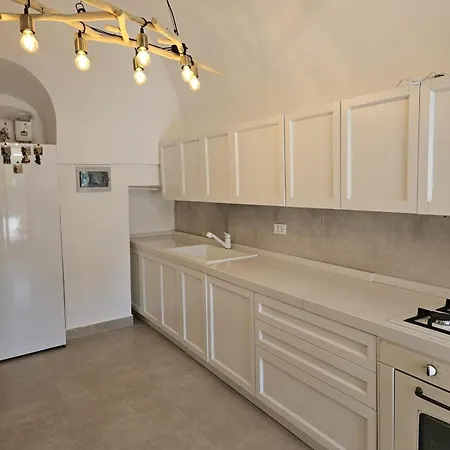 Cristian * 奥斯图尼